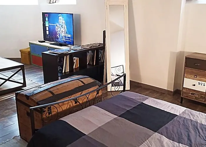 L'antre Apartment